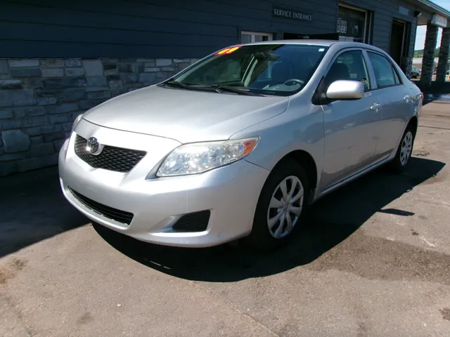 2009 Toyota Corolla's photo