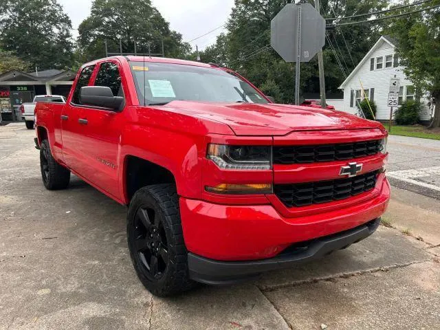 2017 Chevrolet Silverado 1500 Custom - Photo 19