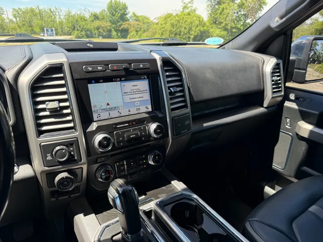 2018 Ford F-150 Platinum - Photo 17