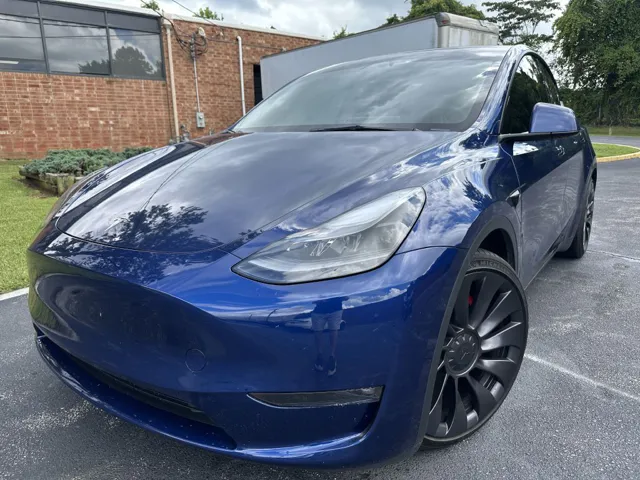 2023 Tesla Model Y Performance's photo