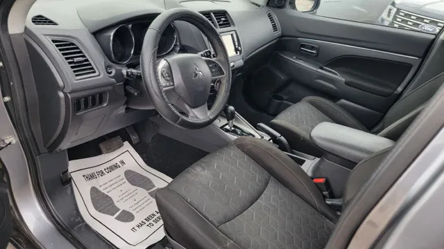 2020 Mitsubishi Outlander Sport ES - Photo 8