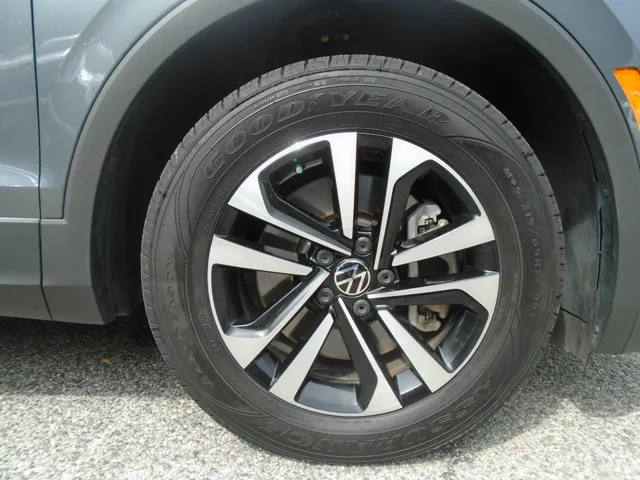 2024 Volkswagen Tiguan S - Photo 28