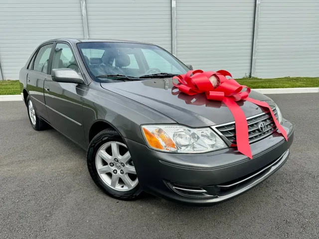 2003 Toyota Avalon's photo
