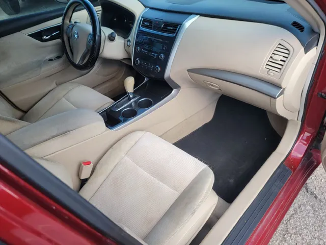 2013 Nissan Altima Sedan S - Photo 9