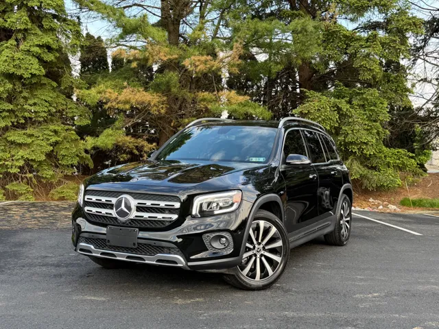 2021 Mercedes-Benz GLB-Class GLB 250 FWD photo