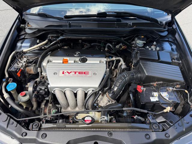 2005 Acura TSX 5-Speed AT
