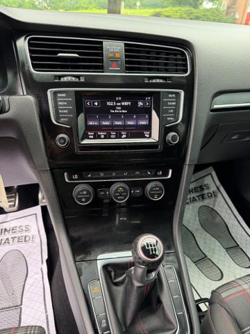 2015 Volkswagen GTI S 6M 2-Door