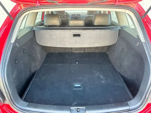 2012 Volkswagen Jetta SportWagen TDI - Photo 9