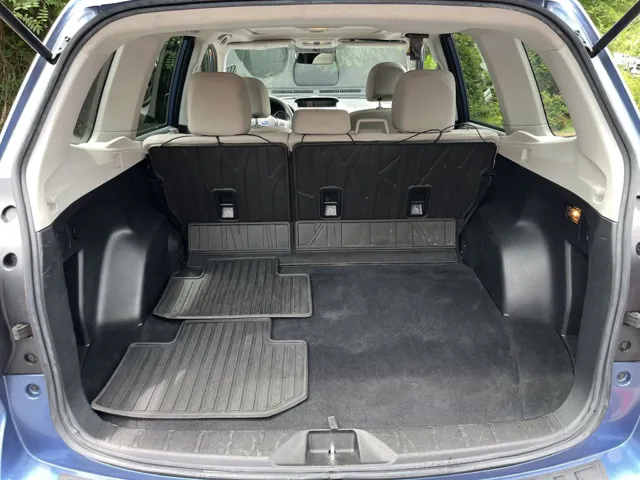 2017 Subaru Forester Premium - Photo 14