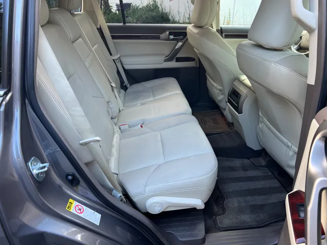 2011 Lexus GX Base - Photo 13