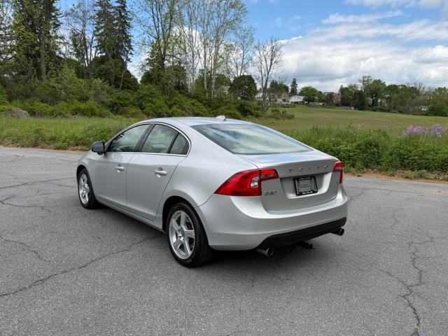 2012 Volvo S60 T5