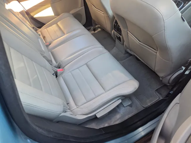 2013 Ford C-Max Energi SEL - Photo 8