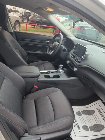 2019 Nissan Altima S - Photo 10