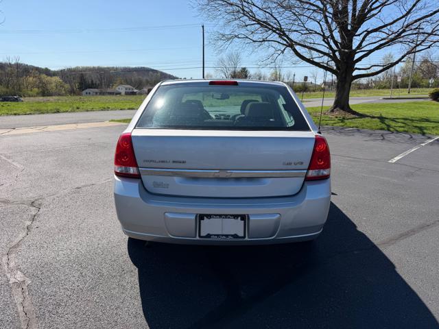2004 Chevrolet Malibu MAXX LS
