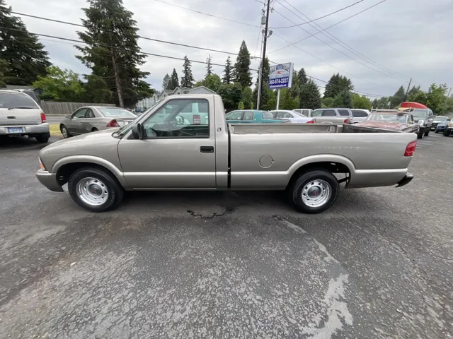 2000 GMC Sonoma SL SWB's photo