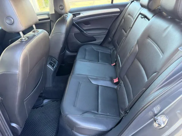 2015 Volkswagen Golf TDI SE - Photo 21