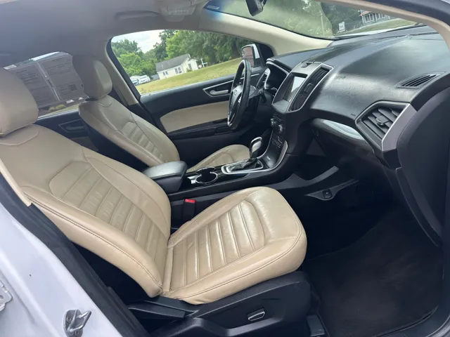 2018 Ford Edge SEL - Photo 17