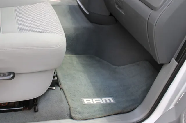 2007 Dodge Ram 2500 Pickup ST - Photo 21