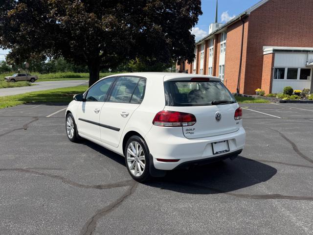 2014 Volkswagen Golf 2.0L 4-Door TDI