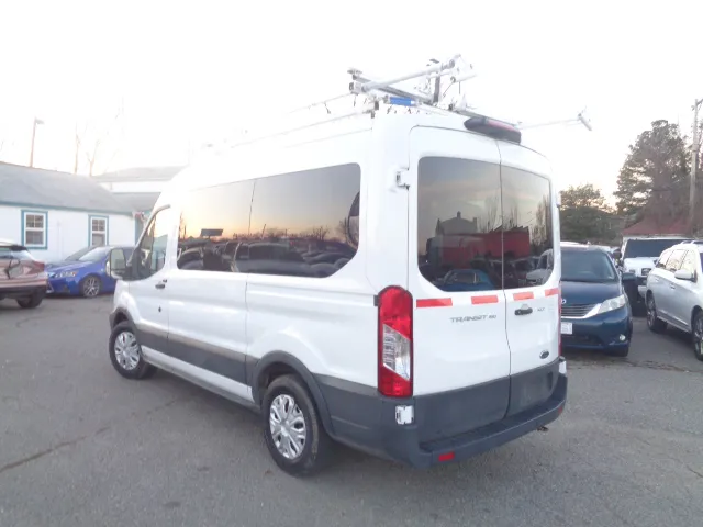 2019 Ford Transit Passenger Van XLT - Photo 7