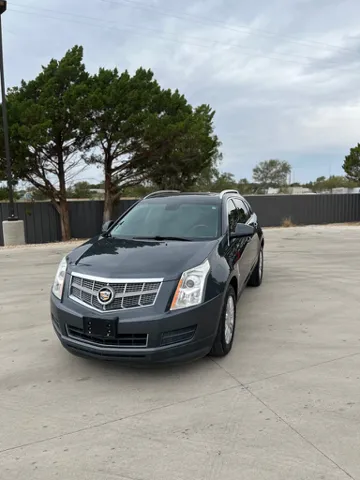 2010 Cadillac SRX Luxury Collection's photo