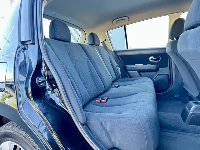 2011 Nissan Versa SL - Photo 36