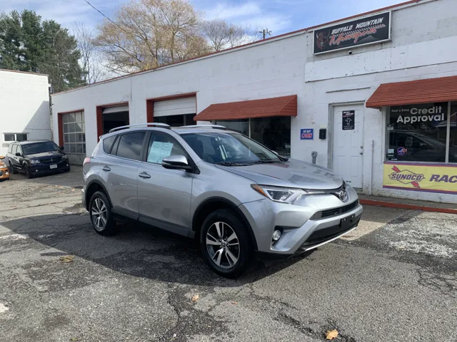 2016 Toyota RAV4 XLE