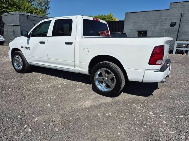 2015 Ram 1500 ST photo 4