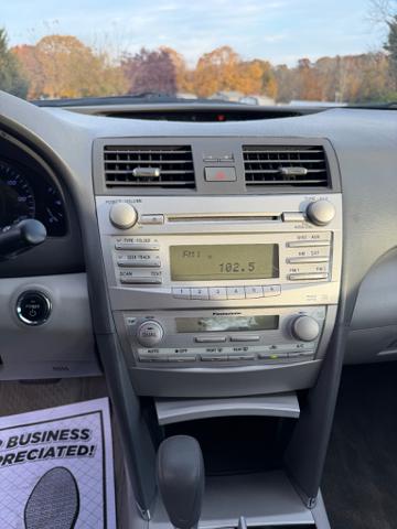 2010 Toyota Camry Hybrid Sedan
