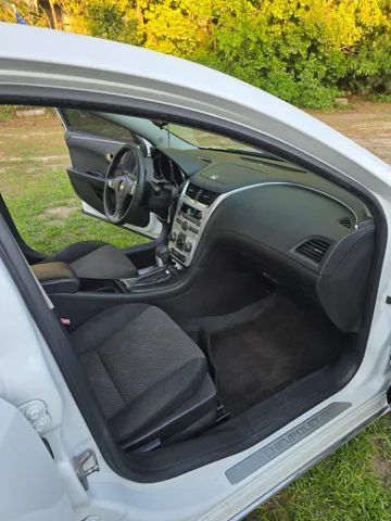 2012 Chevrolet Malibu 1LT - Photo 12
