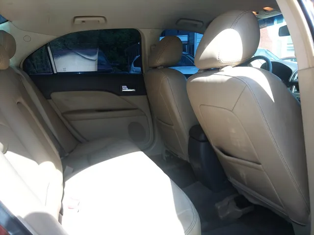 2012 Ford Fusion SEL - Photo 16
