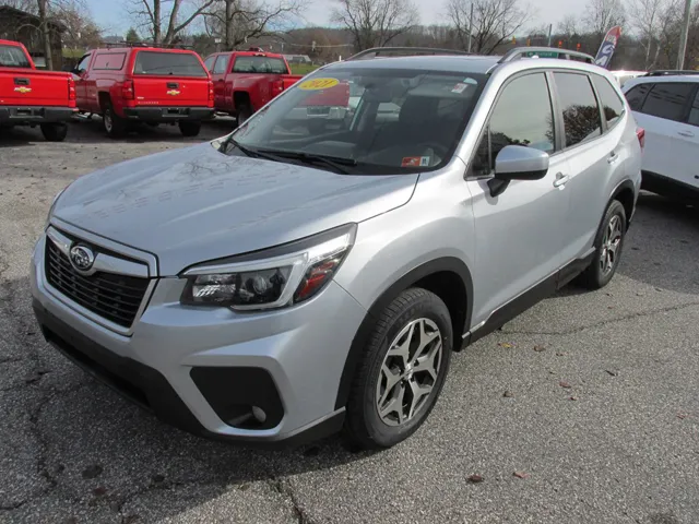 2021 Subaru Forester Premium's photo