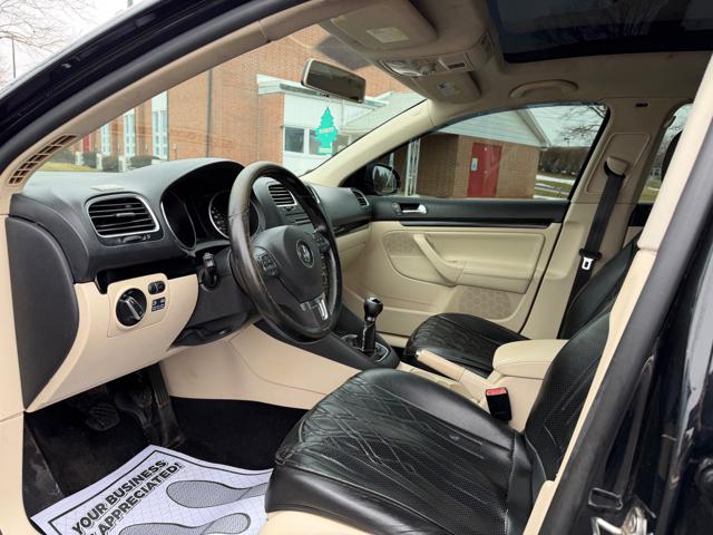 2011 Volkswagen Jetta SportWagen 2.0L TDI