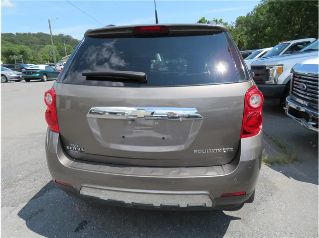 2012 Chevrolet Equinox LTZ photo 2