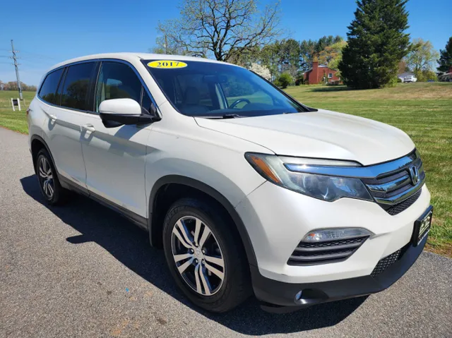 2017 Honda Pilot EX-L - Photo 4