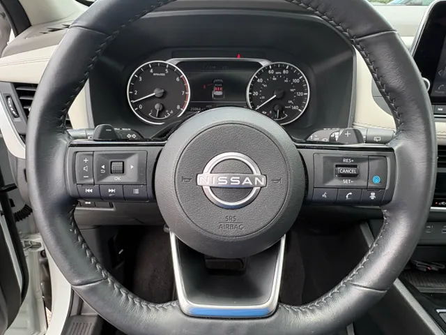 2023 Nissan Rogue SV - Photo 22
