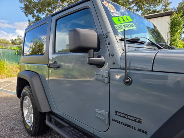 2015 Jeep Wrangler Sport photo 4