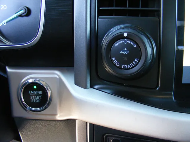 2023 Ford F-150 XLT - Photo 35