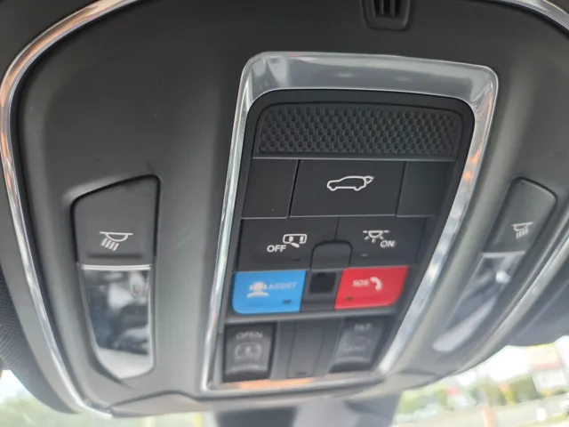 2023 Jeep Grand Cherokee Altitude - Photo 18