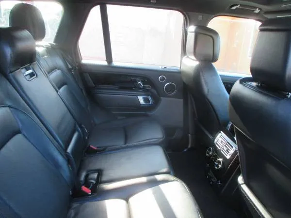 2020 Land Rover Range Rover HSE - Photo 16