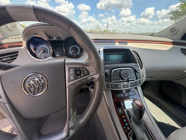 2010 Buick LaCrosse CXL - Photo 15