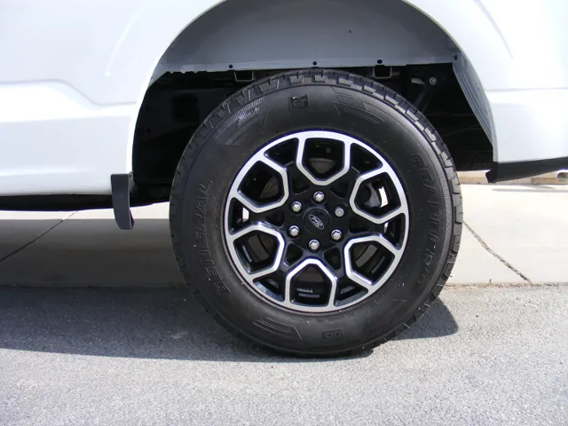 2023 Ford F-150 XLT - Photo 15