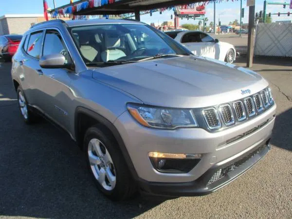 2018 Jeep Compass Latitude's photo