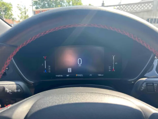 2024 Ford Escape ST-Line - Photo 10