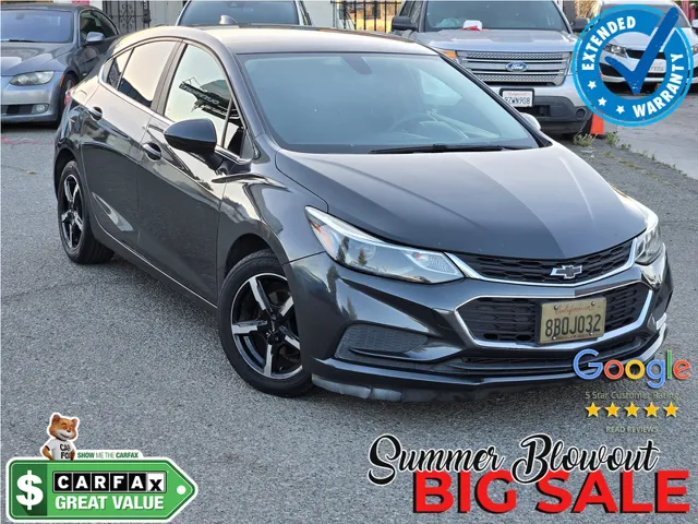 2017 Chevrolet Cruze LT Hatchback Auto's photo