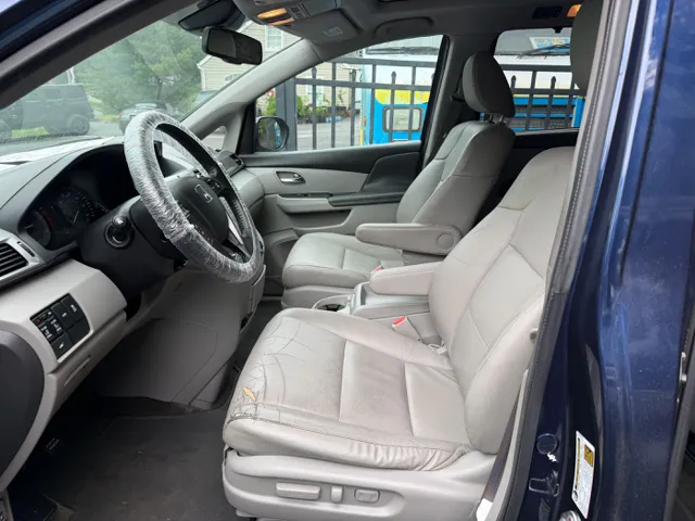 2016 Honda Odyssey EX-L - Photo 21