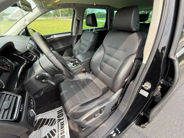 2011 Volkswagen Touareg Sport - Photo 27