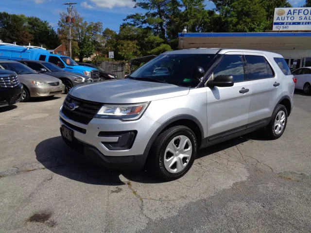 2018 Ford Explorer's photo