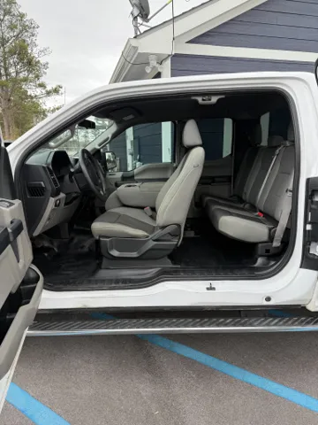 2018 Ford F-150 XL - Photo 8
