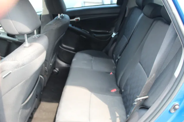 2010 Toyota Corolla Matrix L 4WD photo 24